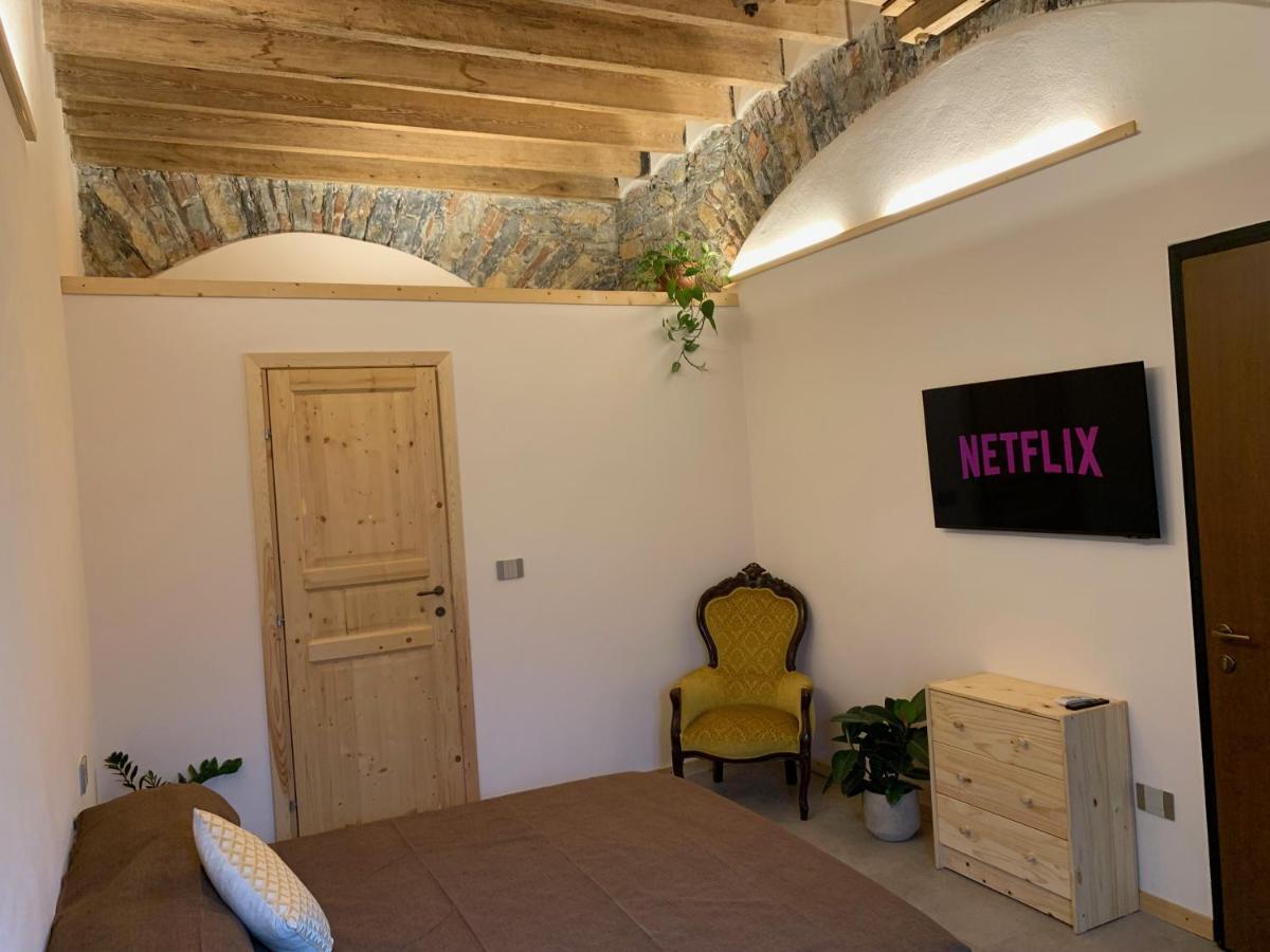 Rock & Wood - Apartment & Room La Spezia Eksteriør billede
